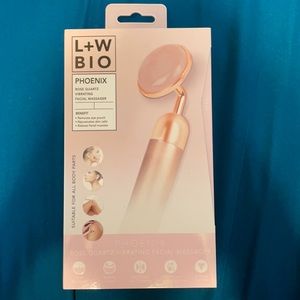 NEW Phoenix Rose Quartz Vibrating Facial Massager